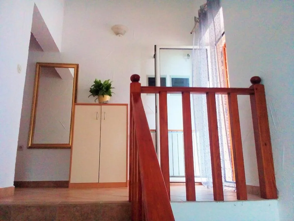 Apartments Anto Pula
